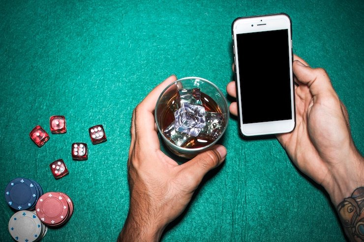 Fitur live dealer parisklub login dengan blackjack, roulette, dan baccarat tersedia di aplikasi mobile